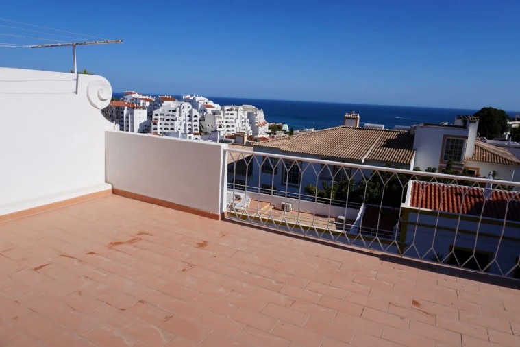 Apartamento T11 para Venda em Albufeira e Olhos de Água Foto 18