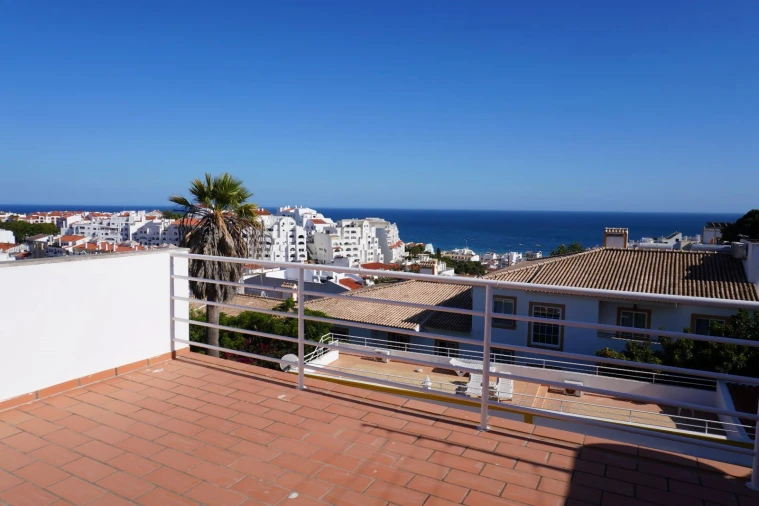 Apartamento T11 para Venda em Albufeira e Olhos de Água Foto 23
