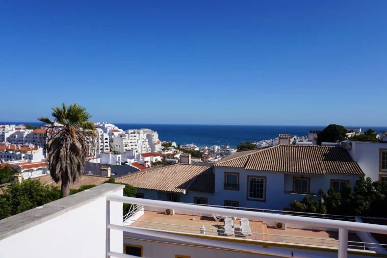 Apartamento T11 para Venda em Albufeira e Olhos de Água Foto 24