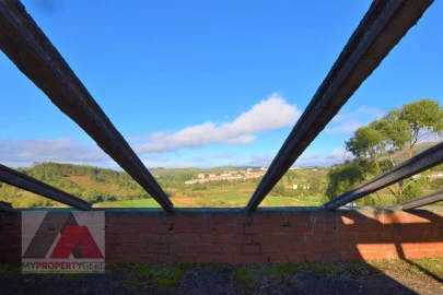 Quinta T6 para Venda em Turcifal