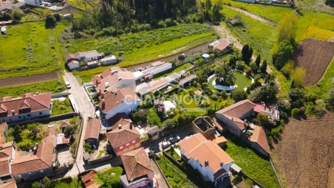 Quinta T3 para Venda em Argoncilhe