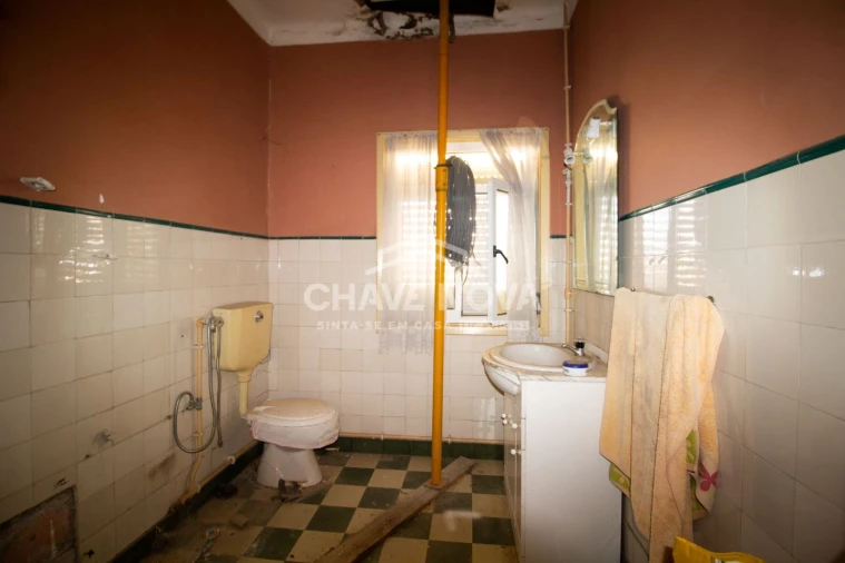 Quinta T3 para Venda em Argoncilhe Foto 9