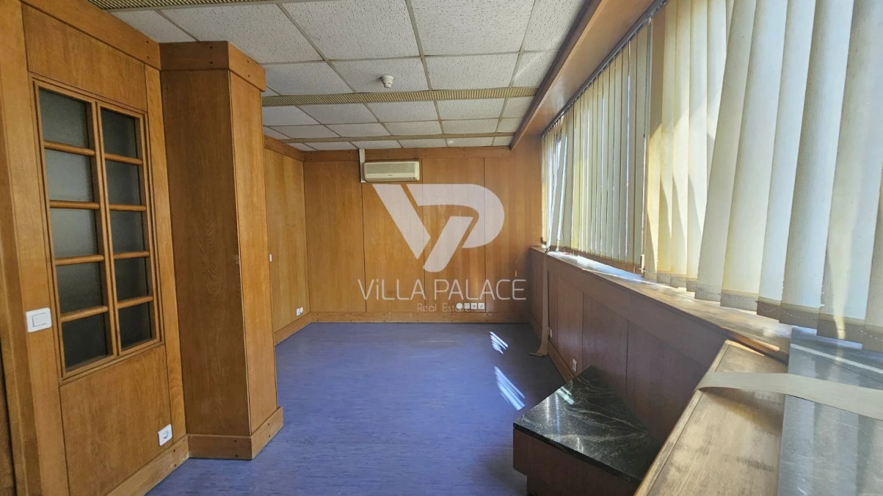 Escritório para Arrendamento em Areeiro Foto 13