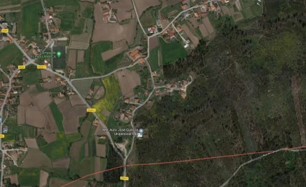 Moradia T1 para Venda em Vila Cova e Feitos