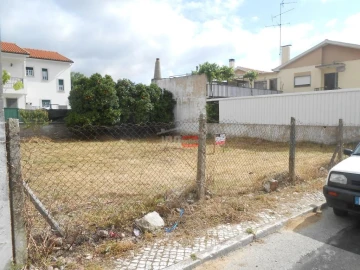 Terreno Misto para Venda em Riachos