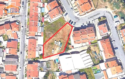 Terreno Misto para Venda em Baguim do Monte (Rio Tinto)