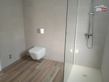 Moradia T4 para Venda em Azeitão (São Lourenço e São Simão)