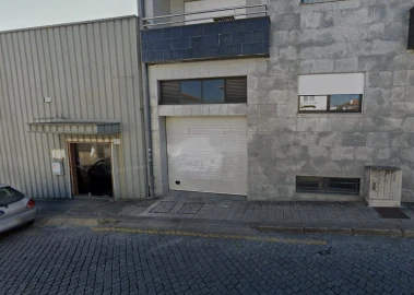 Negócio para Venda em Santo Tirso, Couto (Santa Cristina e São Miguel) e Burgães