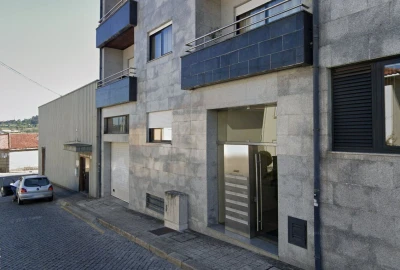 Negócio para Venda em Santo Tirso, Couto (Santa Cristina e São Miguel) e Burgães