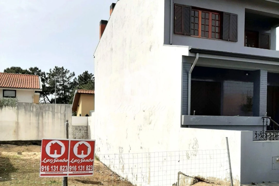 Terreno para Venda em Esmoriz Foto 4