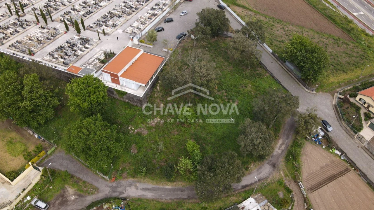 Terreno P/ Prédio para Venda em Baguim do Monte (Rio Tinto) Foto 4