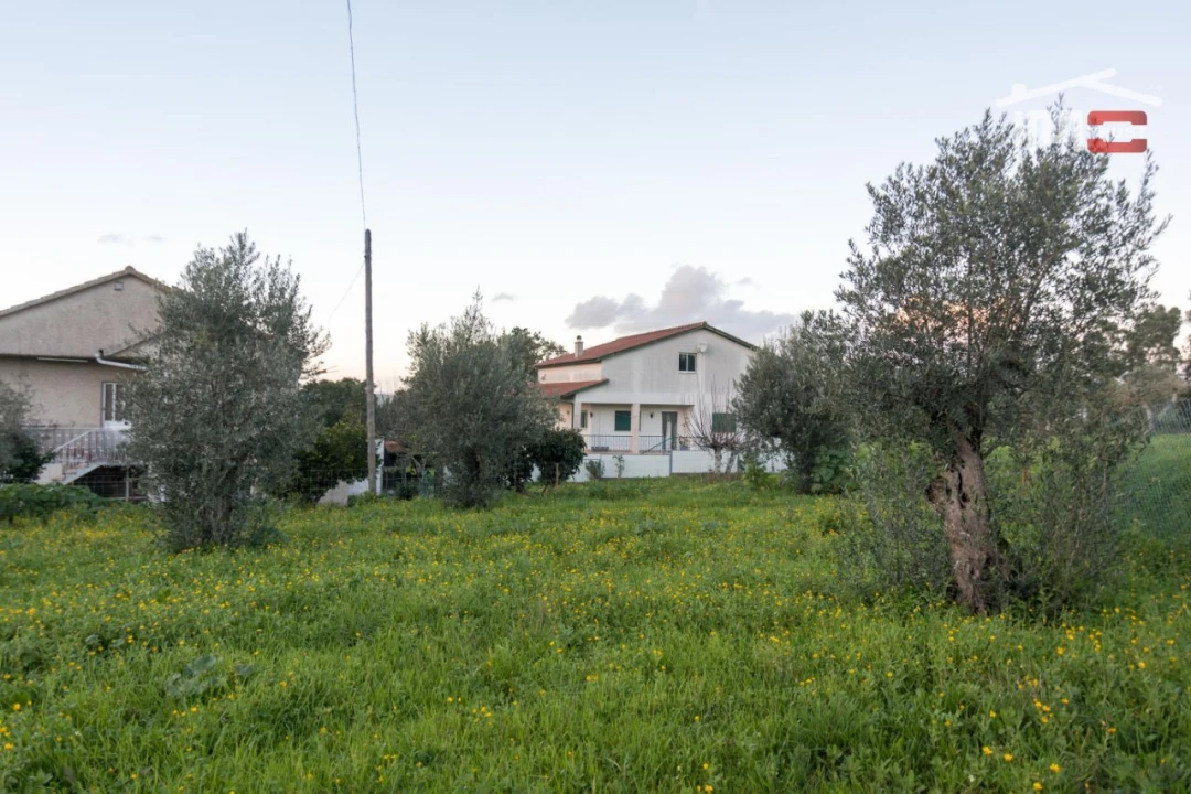 Terreno para Venda em Nossa Senhora das Misericordias Foto 2