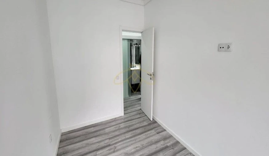 Apartamento T1 para Venda em Arroios Foto 3