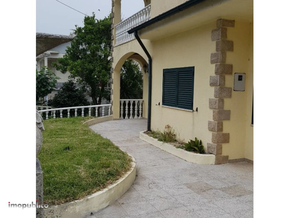 Moradia T3 para Venda em Sande, Vilarinho, Barros e Gomide Foto 2