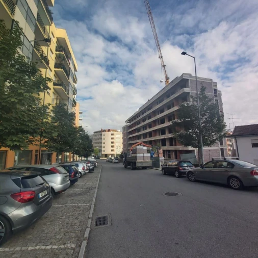 Apartamento T2 para Venda em Paredes Foto 2