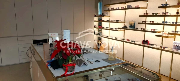 Loja para Trespasse em Aldoar, Foz do Douro e Nevogilde