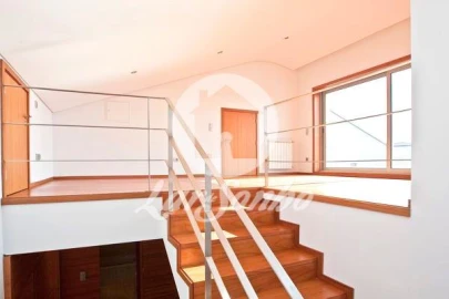 Moradia T5 para Venda em Espinho