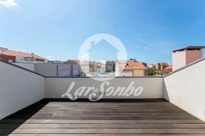 Moradia T5 para Venda em Espinho