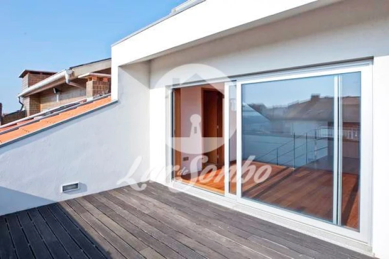 Moradia T5 para Venda em Espinho Foto 7