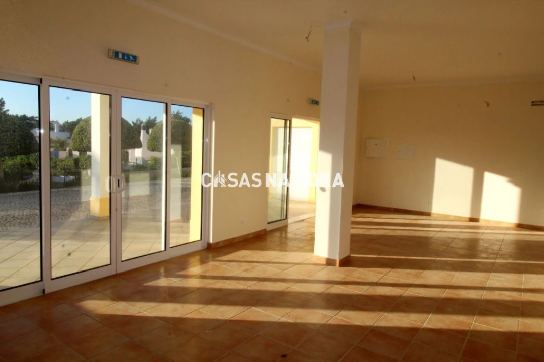 Negócio para Venda em Lagoa e Carvoeiro Foto 3