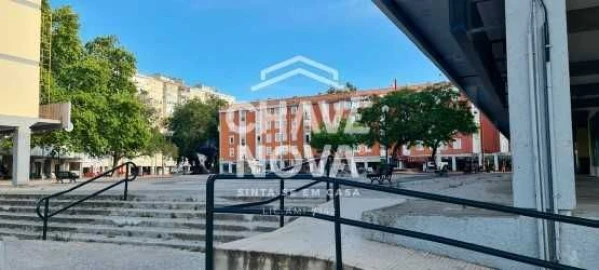 Loja para Venda em Olivais