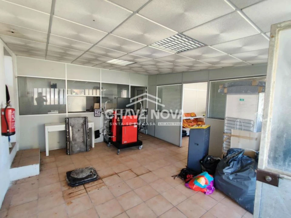 Armazém para Venda em São Roque Foto 17