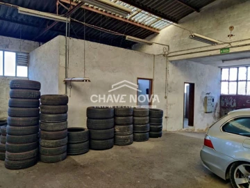 Armazém para Venda em São Roque