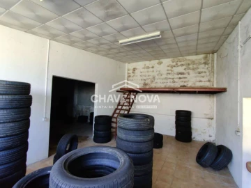 Armazém para Venda em São Roque