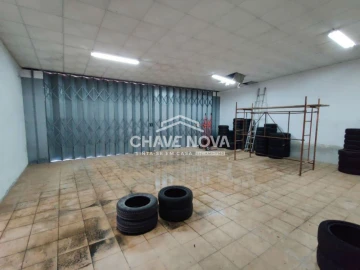 Armazém para Venda em São Roque