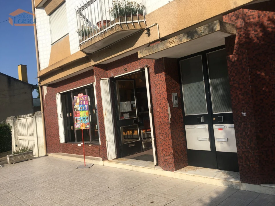 Loja para Trespasse em Campanhã Foto 7