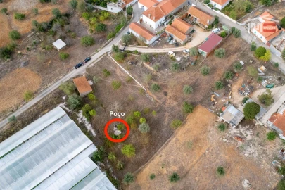 Terreno Misto para Venda em Assentiz