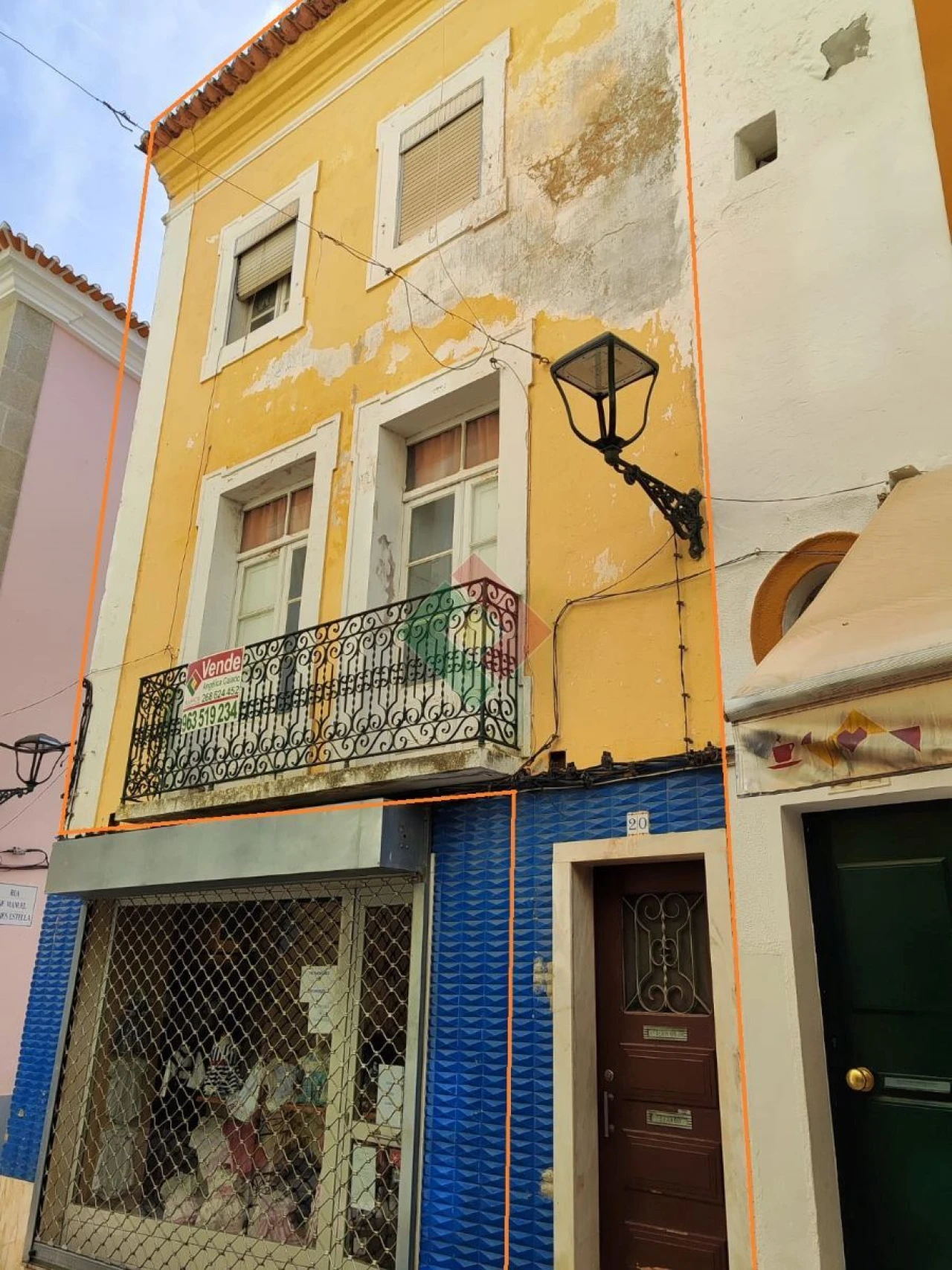 Moradia T5 para Venda em Caia, São Pedro e Alcáçova Foto 1