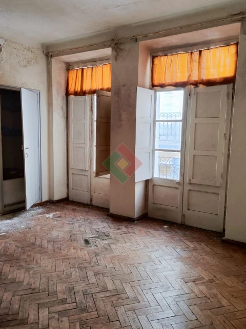 Moradia T5 para Venda em Caia, São Pedro e Alcáçova