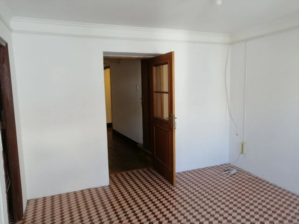 Moradia T5 para Venda em Santa Maria da Devesa Foto 9