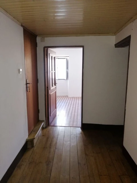 Moradia T5 para Venda em Santa Maria da Devesa