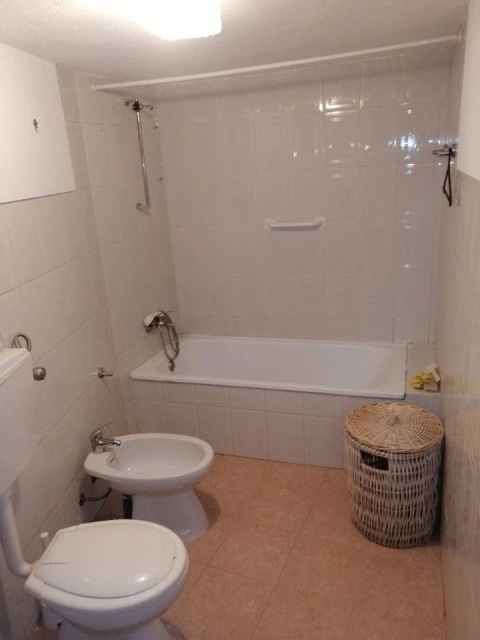 Moradia T5 para Venda em Santa Maria da Devesa