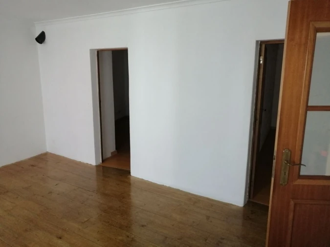 Moradia T5 para Venda em Santa Maria da Devesa Foto 4