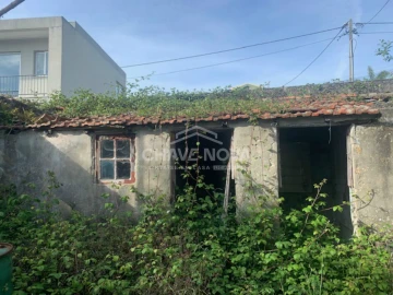 Terreno Misto para Venda em Pedrouços