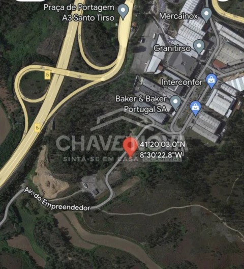 Terreno Comércio / Armazém para Venda em Santo Tirso, Couto (Santa Cristina e São Miguel) e Burgães