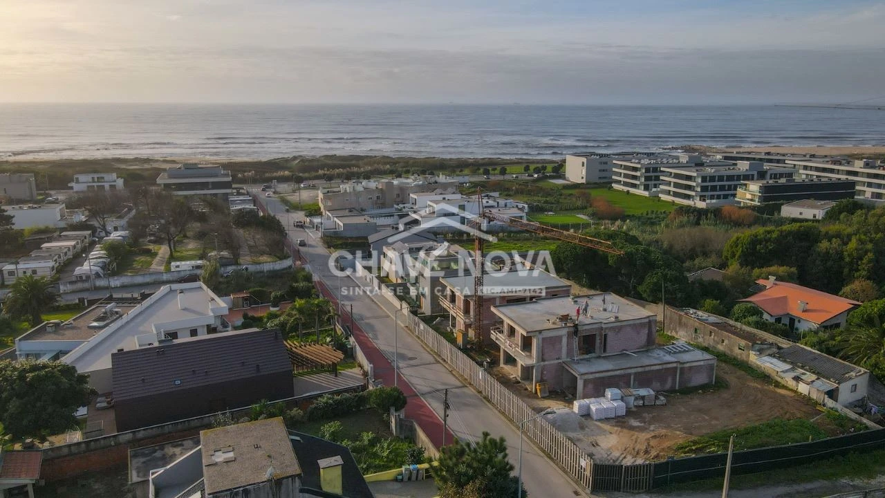 Moradia T4 para Venda em Canidelo Foto 20