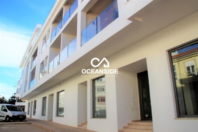 Loja para Venda em Carnaxide e Queijas