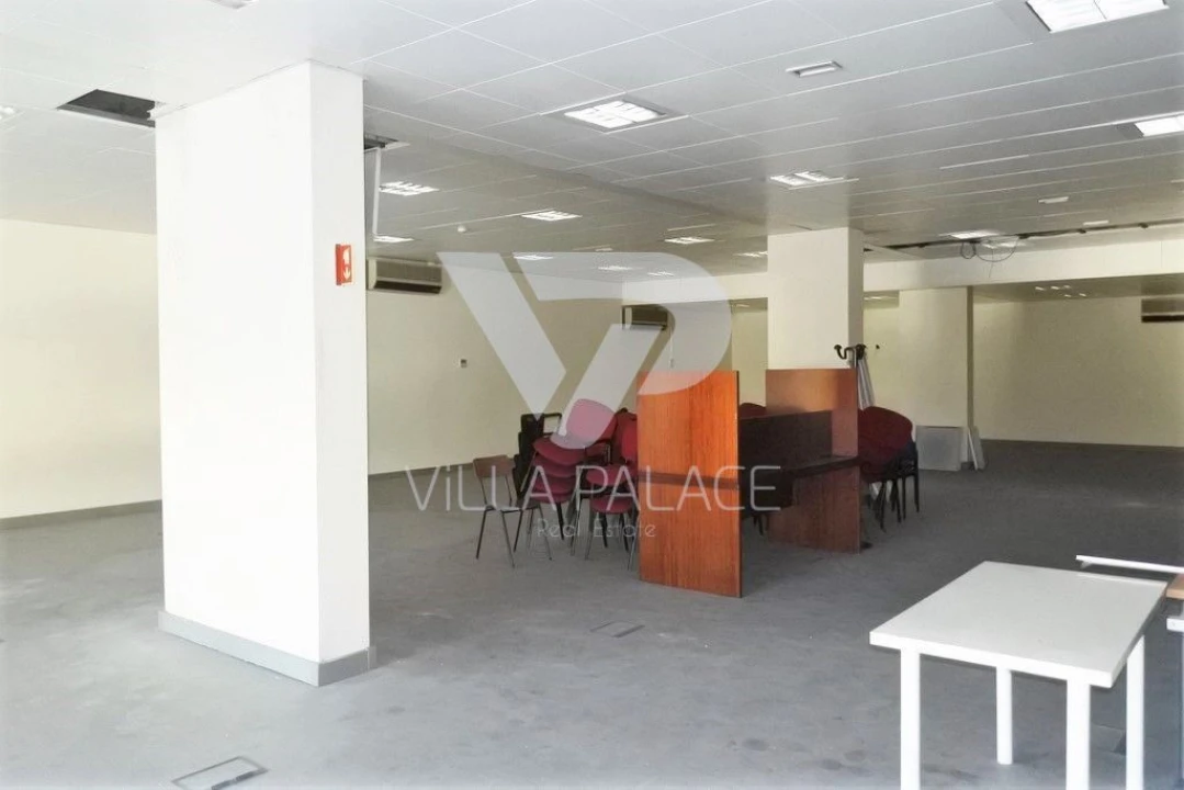 Escritório para Arrendamento em Algés, Linda-A-Velha e Cruz Quebrada-Dafundo Foto 11