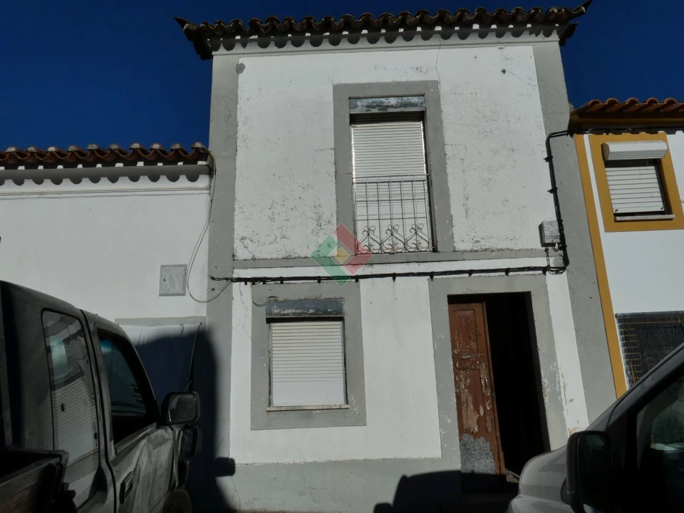 Moradia T5 para Venda em Nossa Senhora da Graça de Povoa e Meadas Foto 1