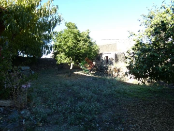 Moradia T5 para Venda em Nossa Senhora da Graça de Povoa e Meadas