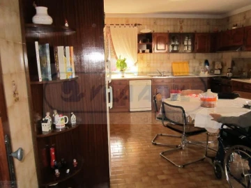 Moradia T4 para Venda em Alfena