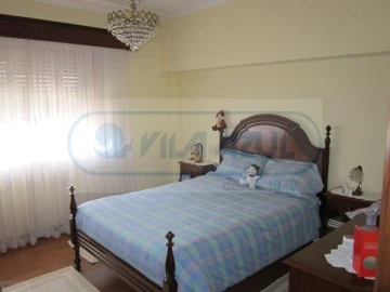 Moradia T4 para Venda em Alfena