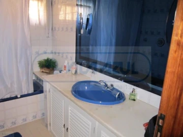 Moradia T4 para Venda em Alfena