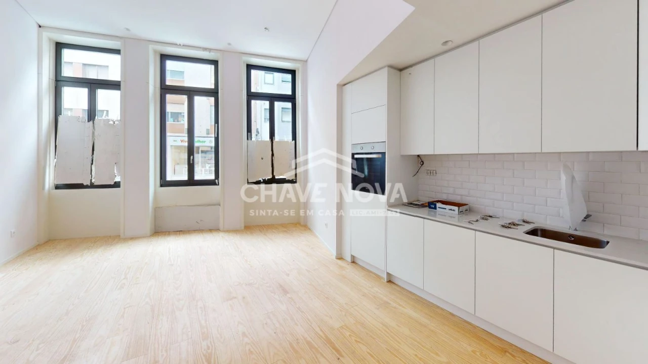 Apartamento T1 para Venda em Cedofeita, Santo Ildefonso, Sé, Miragaia, São Nicolau e Vitória Foto 8