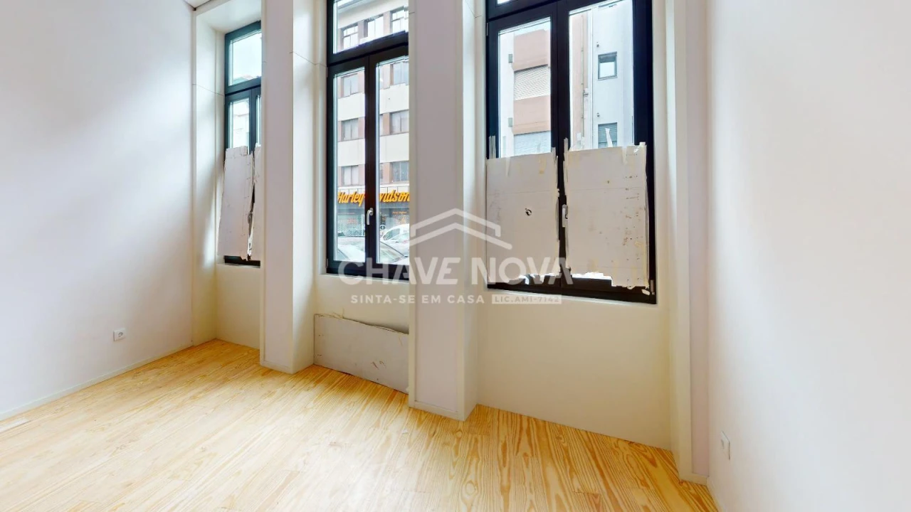 Apartamento T1 para Venda em Cedofeita, Santo Ildefonso, Sé, Miragaia, São Nicolau e Vitória Foto 9