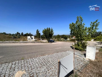 Terreno para Venda em Mouriscas